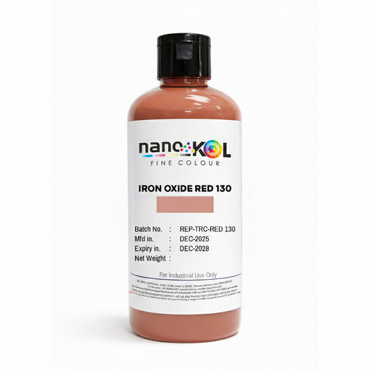 Iron Oxide Red 130 pigment, 100 g cosmetic-grade powder in white packaging, displayed on a white background
